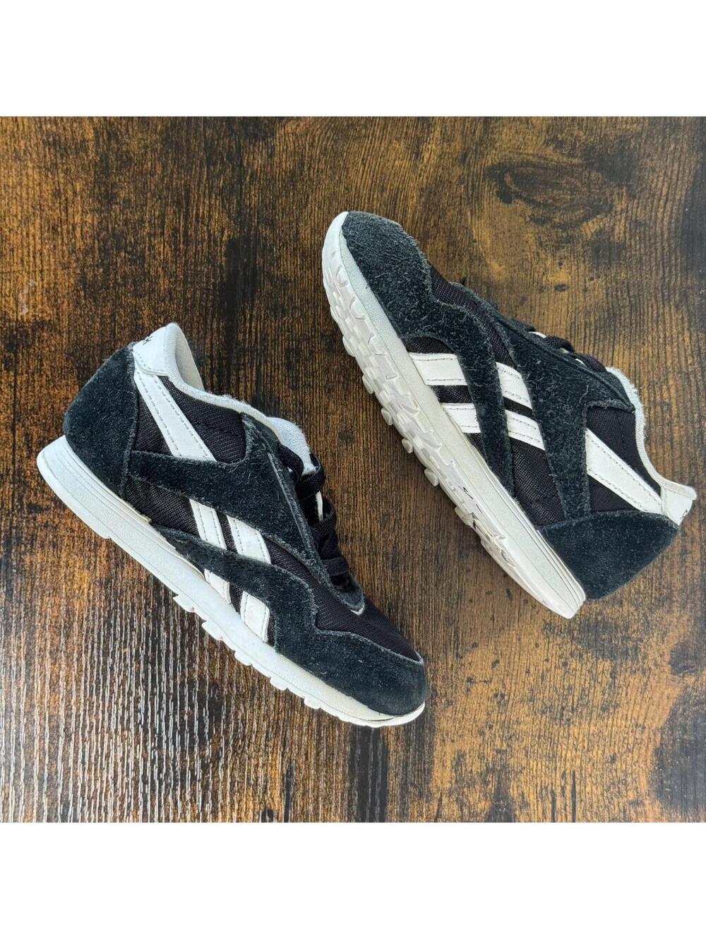 Reebok Kid's Black and Grey Trainer